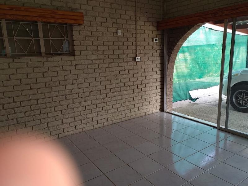 3 Bedroom Property for Sale in Oranjeville Free State